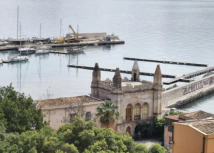 RineddaHouse Arenella - Vista Mare Panoramica A Palermo Con Parcheggio Privato